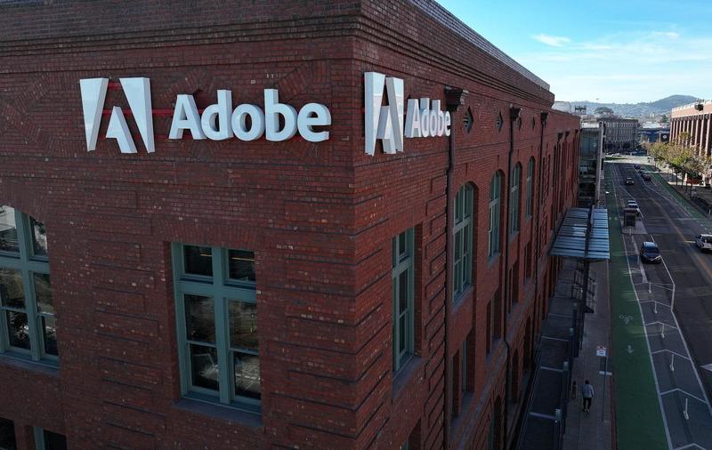 How Adobe Uses AI To Improve CX