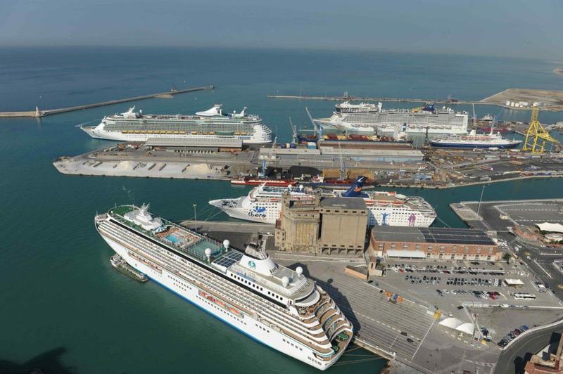 Crociere a Livorno, a settembre aumentano le navi ma calano i passeggeri – Tutti i numeri