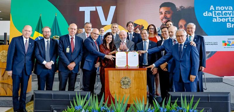 3.0: A nova TV lançada por Lula