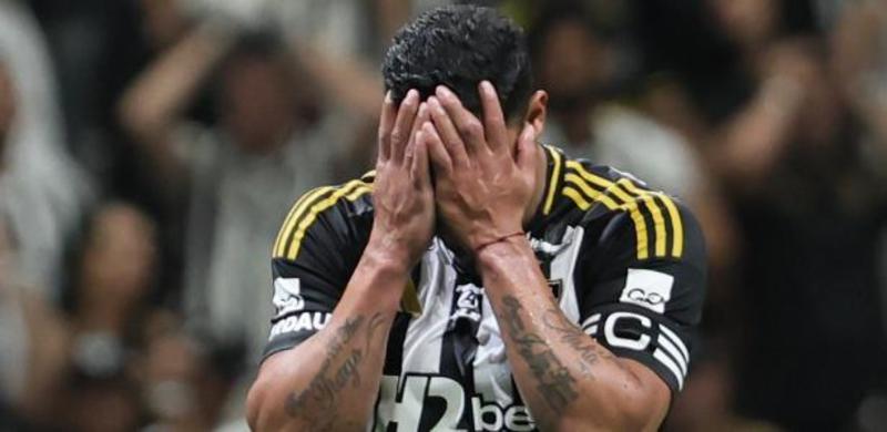 Cruzeiro atropela o Galo, que agora depende de milagre