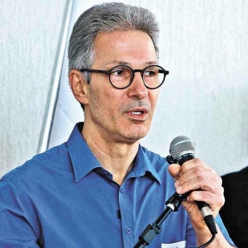 Proeza de Zema: unir a direita e esquerda contra si