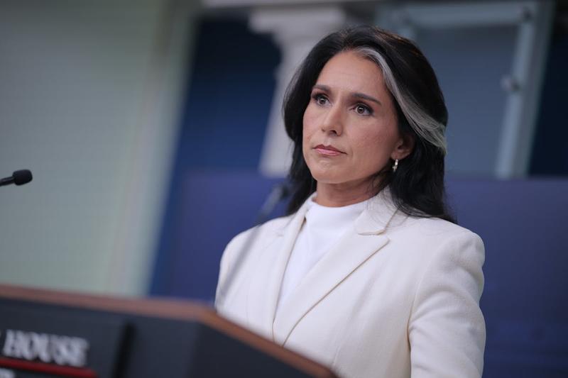 In Major Flub, Tulsi Gabbard Reveals Identity of Undercover Officer
