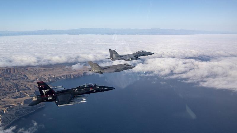 The US Navy’s AIM-174B Missile: The New “Gunslinger” in the Indo-Pacific