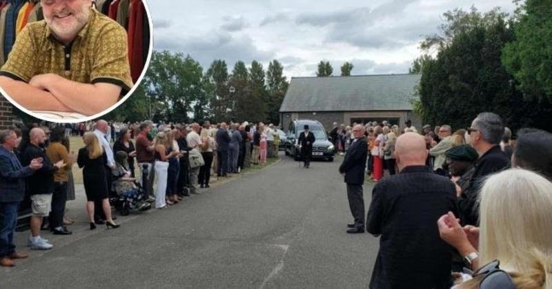 More than 1,000 mourners pay respects to beloved DJ and retailer