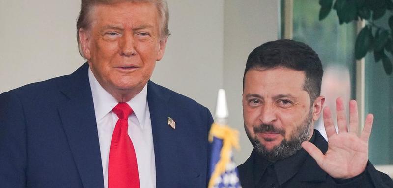 O Trump Mítico: o Narciso Incendiário