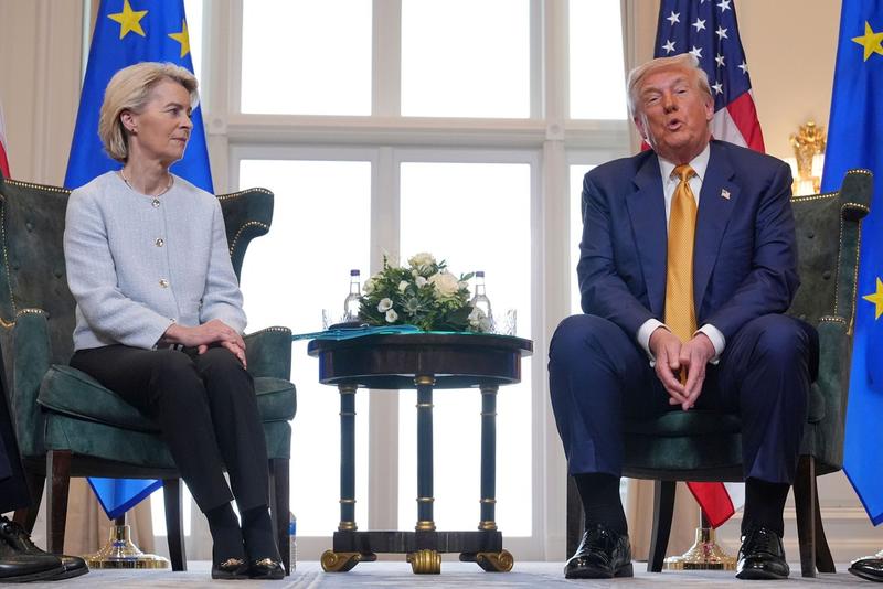 Von der Leyen hilft Trump beim Ausverkauf Europas