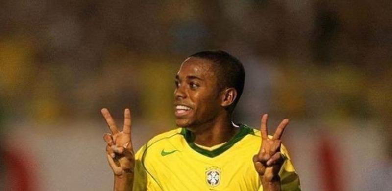 Como preso, Robinho é um grande empresário e estrategista de marketing