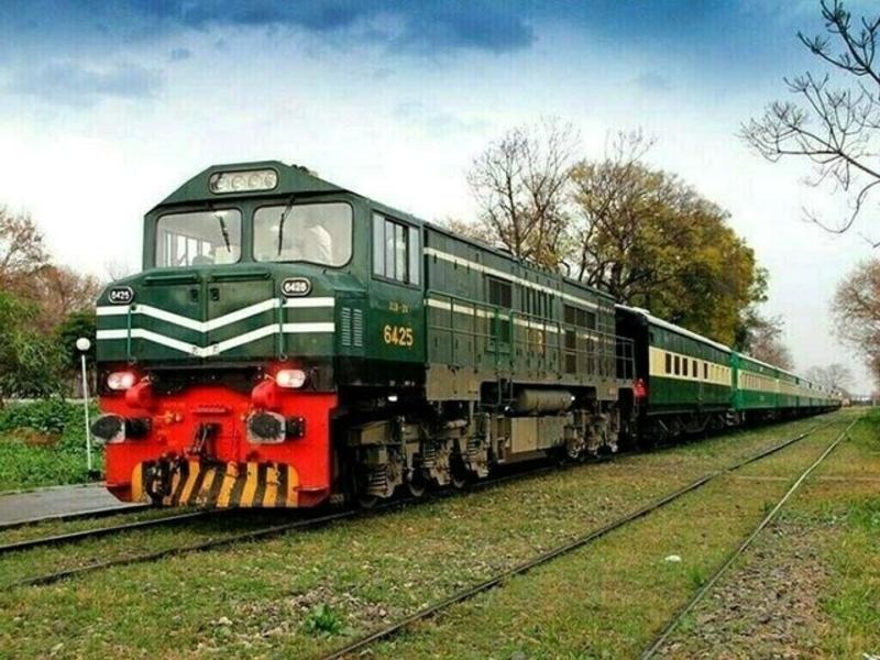Railways not on the reforms track