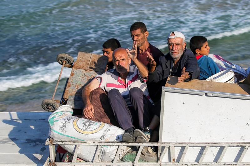 Israel plans to slow or halt aid entry to north Gaza before offensive, official says
