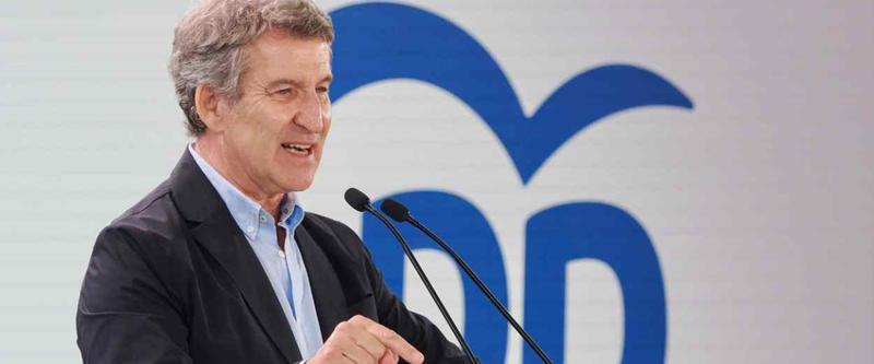 El PP endurece su discurso contra la “emergencia migratoria” en busca del voto deportado a Vox