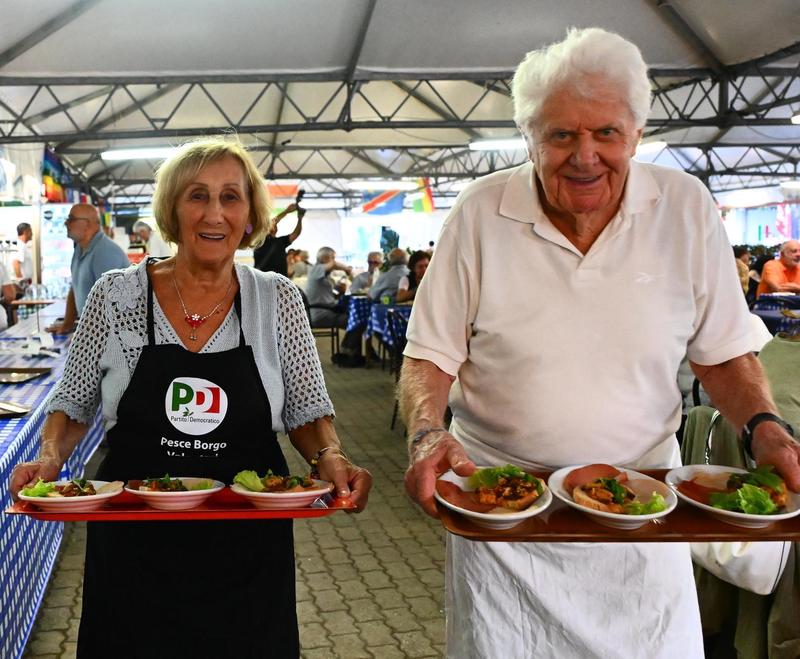 Feste dell’Unità, addio gigantismo. Volontari e liscio per stare nel budget
