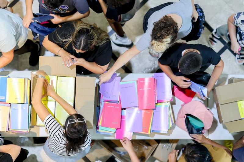 As children go back to school, two reports detail vast socio-economic gaps