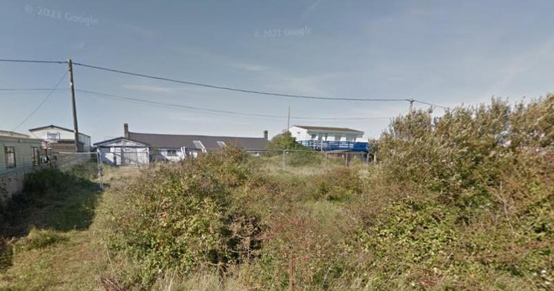Bid to extend two bungalows beside beautiful Norfolk beach