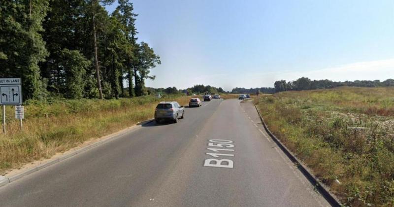 People rescued from car after crash on busy road
