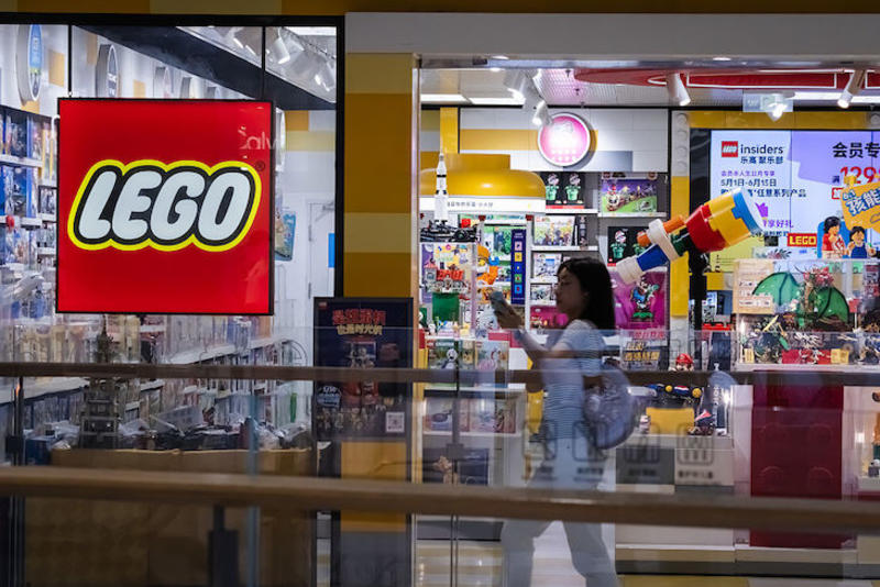 Blockheads /					 													 						Why shouldn’t adults play with toys like Lego?