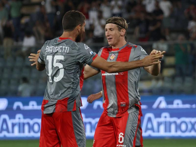 Cremonese e 3 big in vetta. Ma non c'è Milano