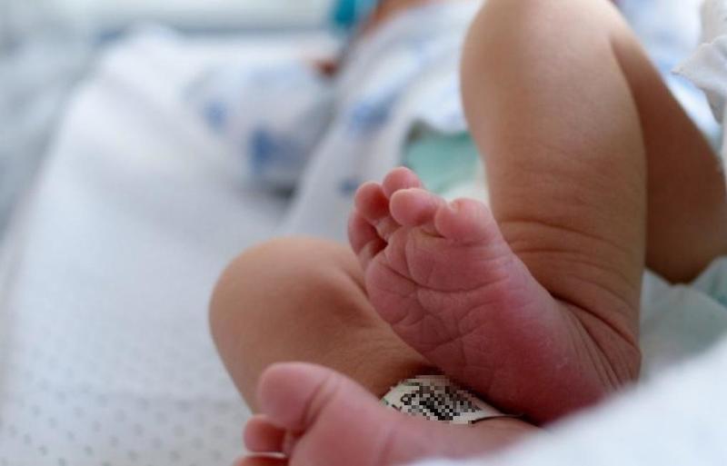 Tragico parto in casa a Concorezzo, ostetrica milanese condannata: 