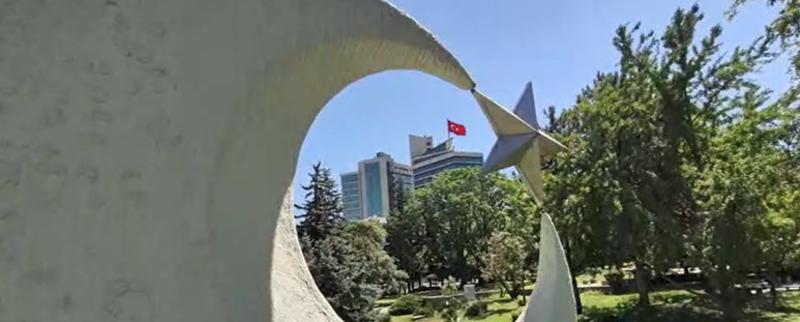 Milli Egemenlik Parkı’nda bir gezi – Aziz Agustin’le başlayan Ernst Egli’ye uzanan…