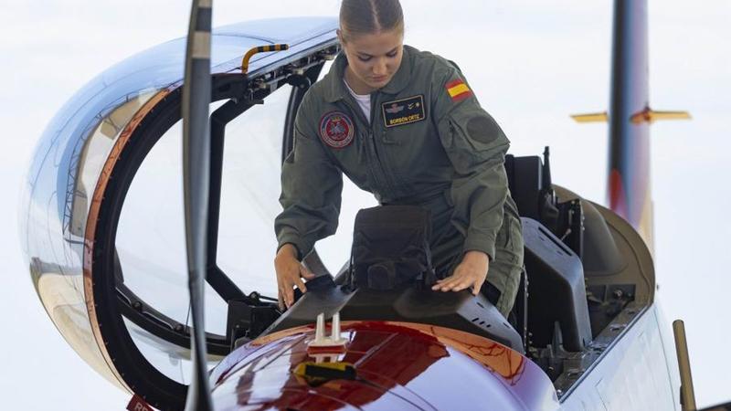 El Ejército de Aire recibe a la princesa Leonor como alumna en plena campaña para solucionar su falta de efectivos