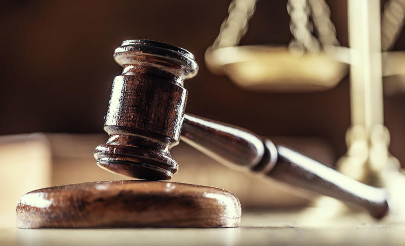 Should heirs get inheritance before or after you die? Two reasons to wait.