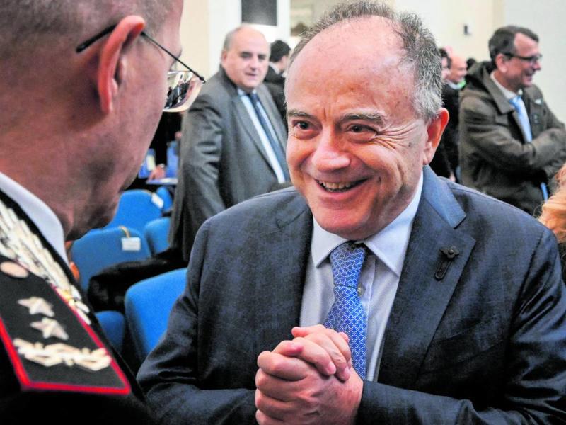 Ma per le mafie è un gioco da ragazzi mettere le mani su bonus e welfare