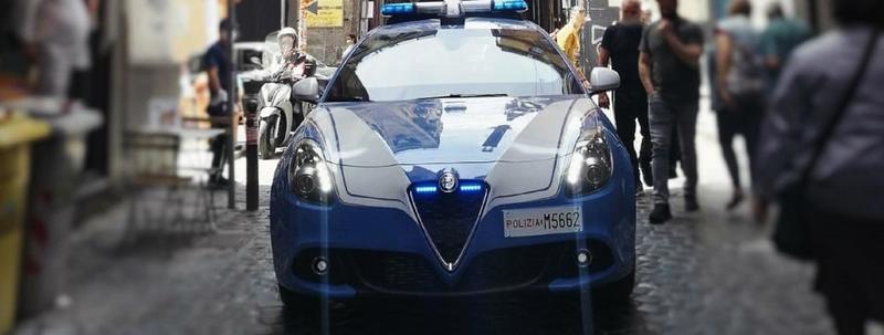 Livorno, lite in famiglia dopo il pranzo domenicale: aggrediti i poliziotti giunti a riportare la calma