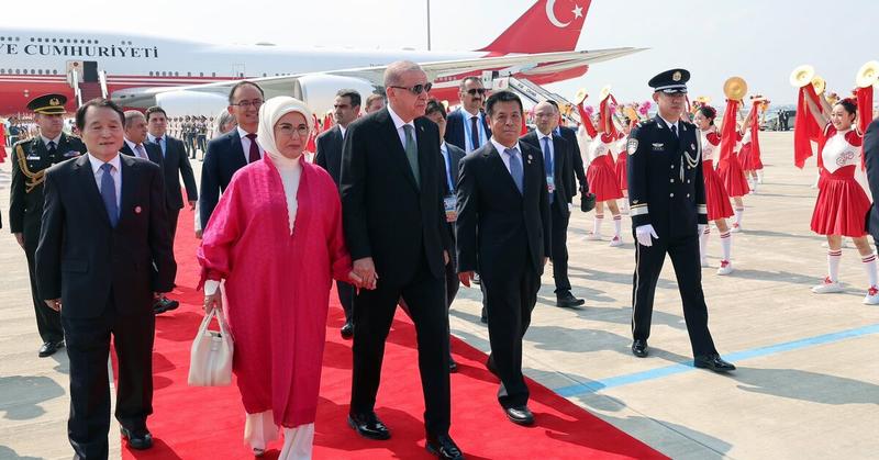 Turkey’s Erdogan holds hands with Iran’s Pezeshkian, sparks online buzz