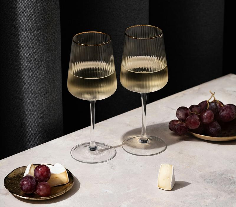 White Wines, Red-Hot Prospects: The Fine Art of Collecting Fine Wine