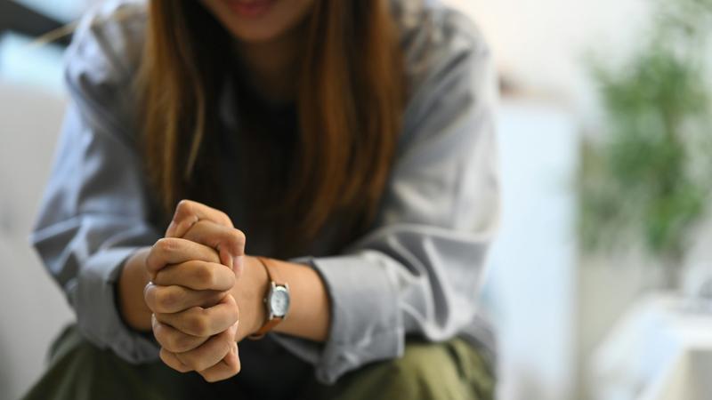¿Qué empuja a un adolescente a hacerse daño deliberadamente?