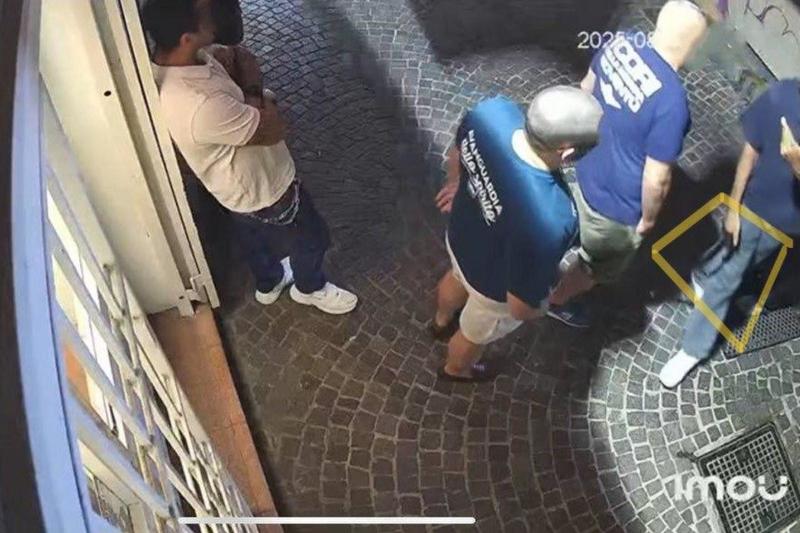 Scazzottata davanti al circolo CasaPound di Cesena: prima il litigio, poi le botte