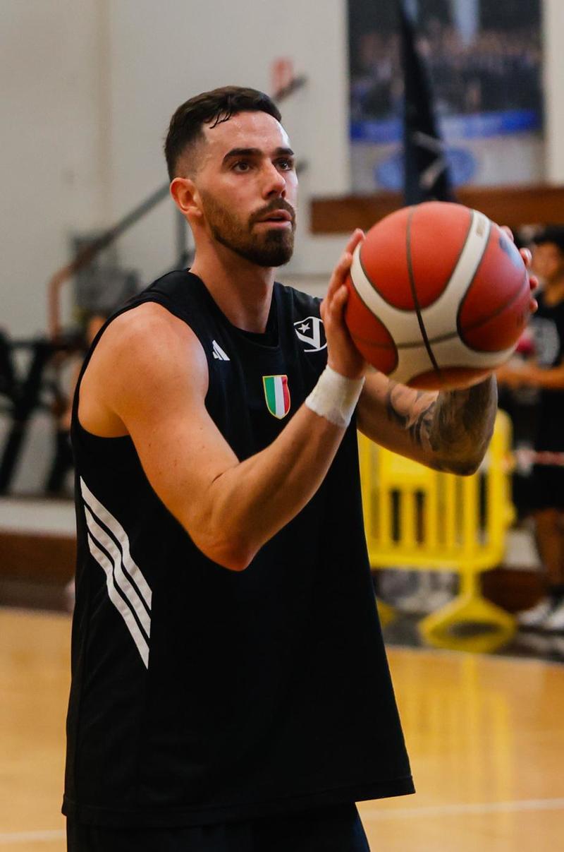 Virtus, primo test su pista con Verona. Grande attesa per Vildoza e Smailagic