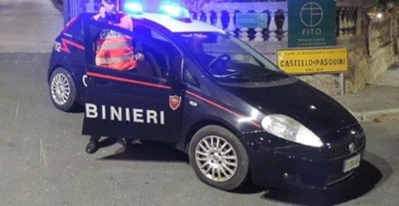 Livorno, le indagini dopo la follia: l’aggressore di via Roma presto potrebbe essere identificato