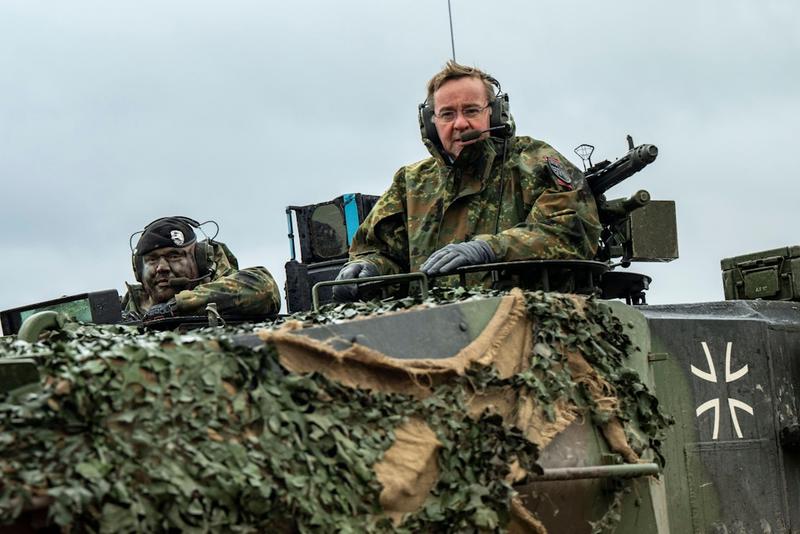 Deutsche Soldaten in der Ukraine? Die Wut einer Generation, die nicht verfeuert werden will
