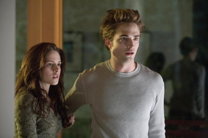 Why has the University of London put a trigger warning on ‘Twilight’?