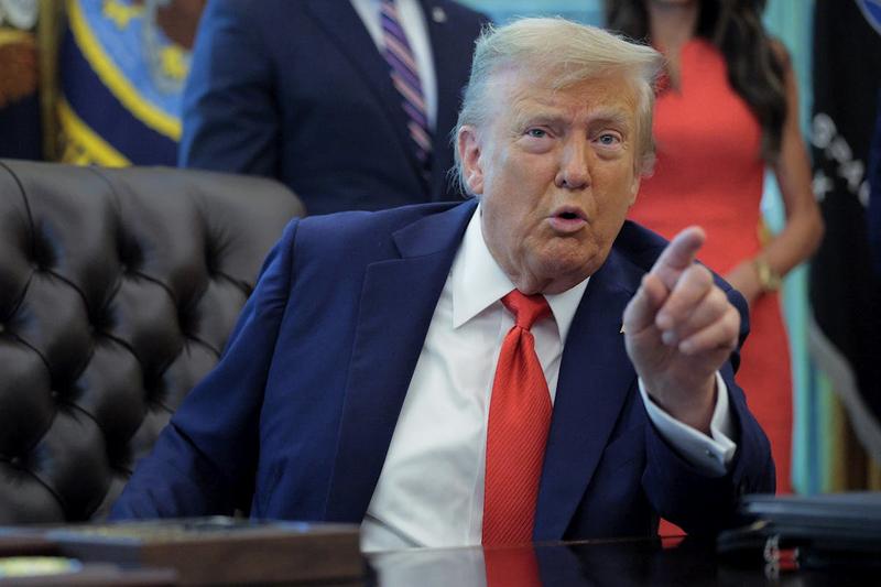 Three Republicans Defy Trump and Back Bill to Release Epstein Files