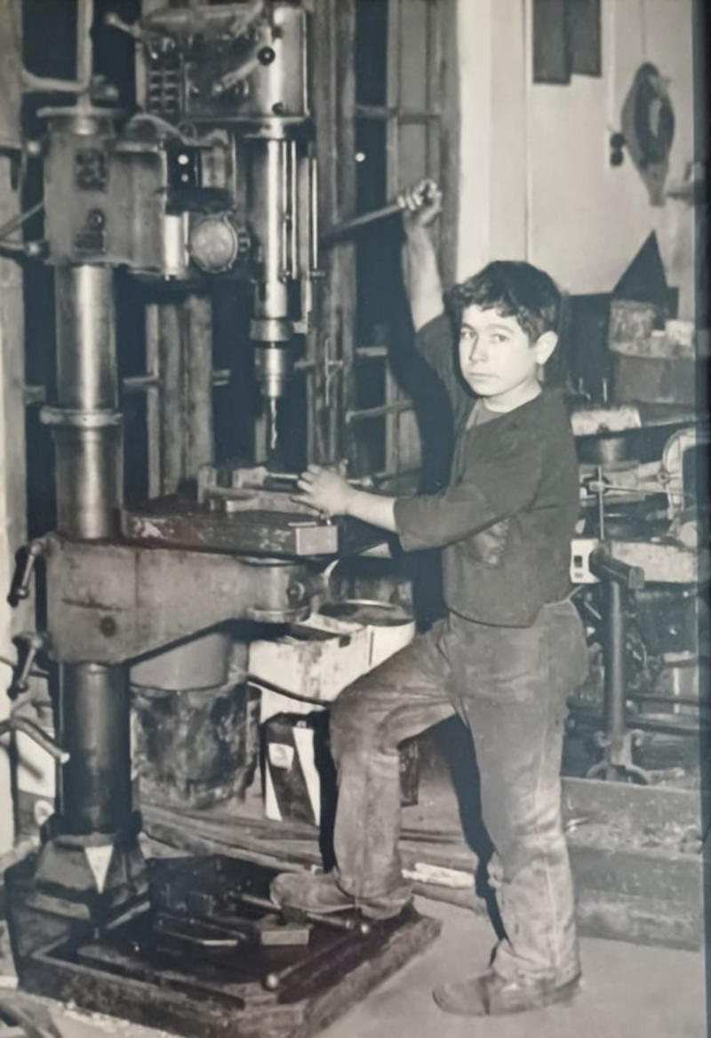 Evdeki buzdolabını satarak atölyesini kurtardı Şimdi 40 ülkeye ihracat yapıyor