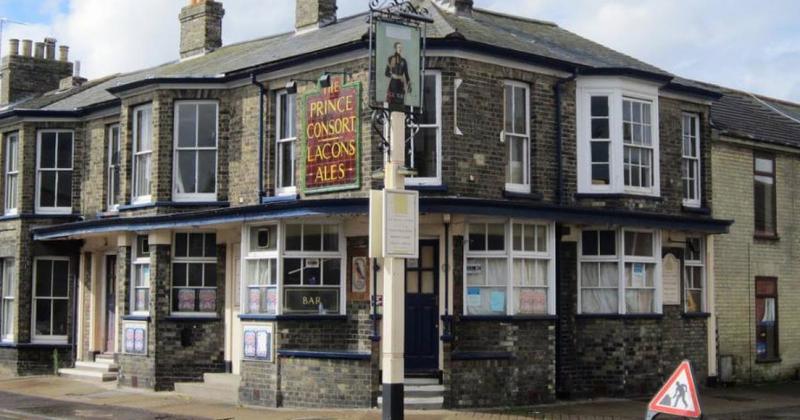 Former town pub converted into three homes set to go under the hammer