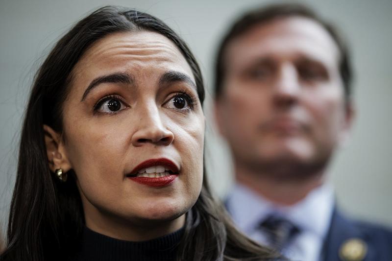 AOC Joins Surprising Group Backing Congressional Stock-Trading Ban