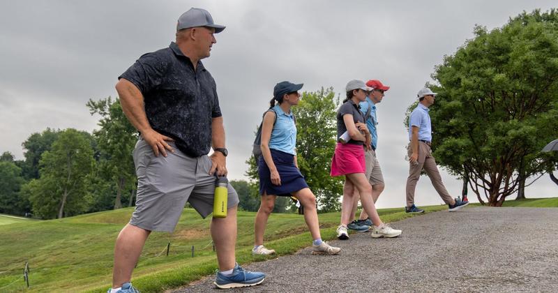 My View: Golfing the Moe Norman way is worth a try