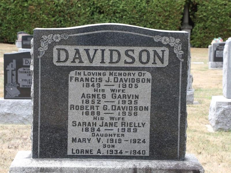 Today's letters: Lessons from a graveyard about the value of vaccines