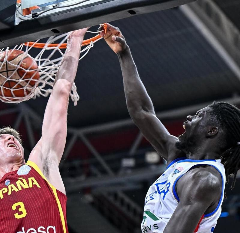 Momo si è preso l’Italbasket sulle spalle assieme a Niang e hanno rimontato e sconfitto la Spagna agli Europei. Diouf dà ancora spettacolo in azzurro