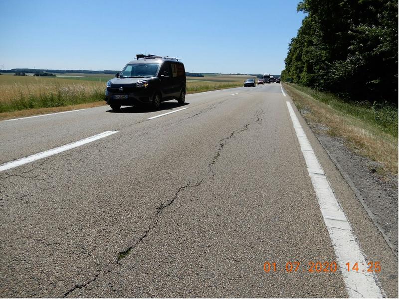 Maisons, routes, rail, pistes cyclables… comment lutter contre les risques de retrait-gonflement argileux ?