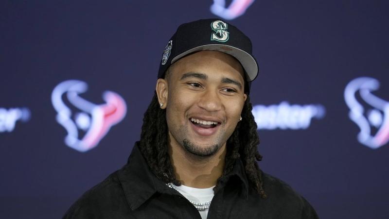 Game Of Throws: Texans remain the best team in NFL’s worst division