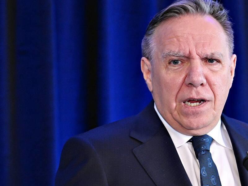 Remaniement: dernier appel pour François Legault