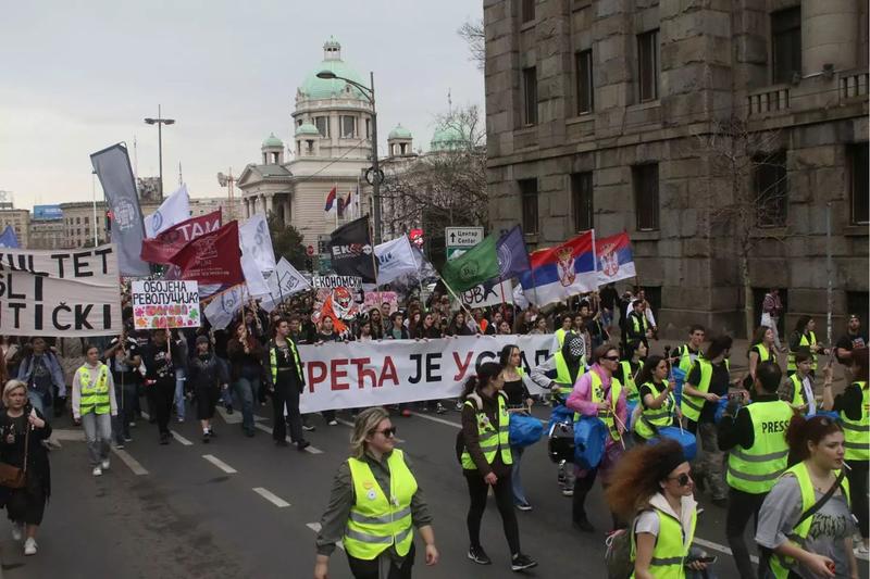 Srbija i Turska – kako (ne)suverena država rešava krizu