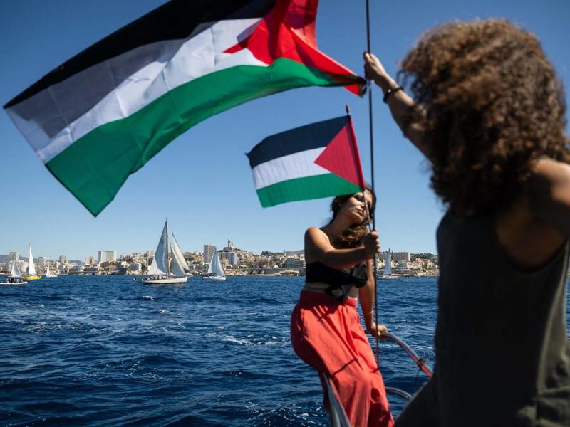 Non date la scorta alla Flotilla, a Gaza missione politica e Armani: quindi, oggi...