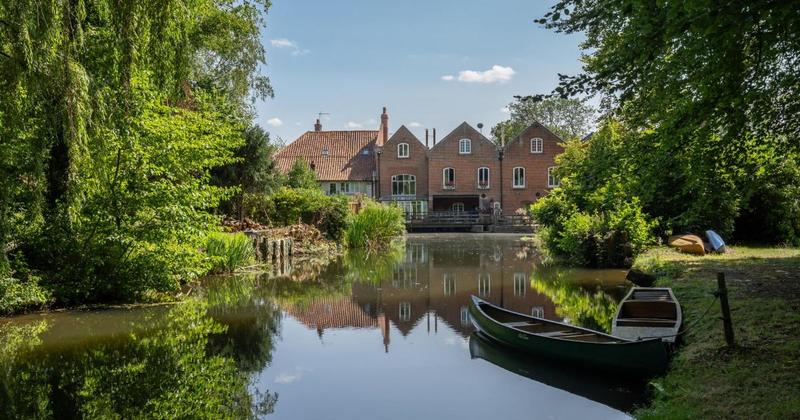 See inside mill conversion with 'exceptional views' up for sale at £695k