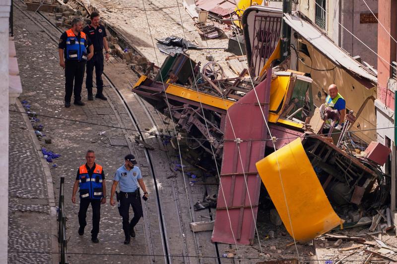 Israelis among the injured in Lisbon streetcar derailment