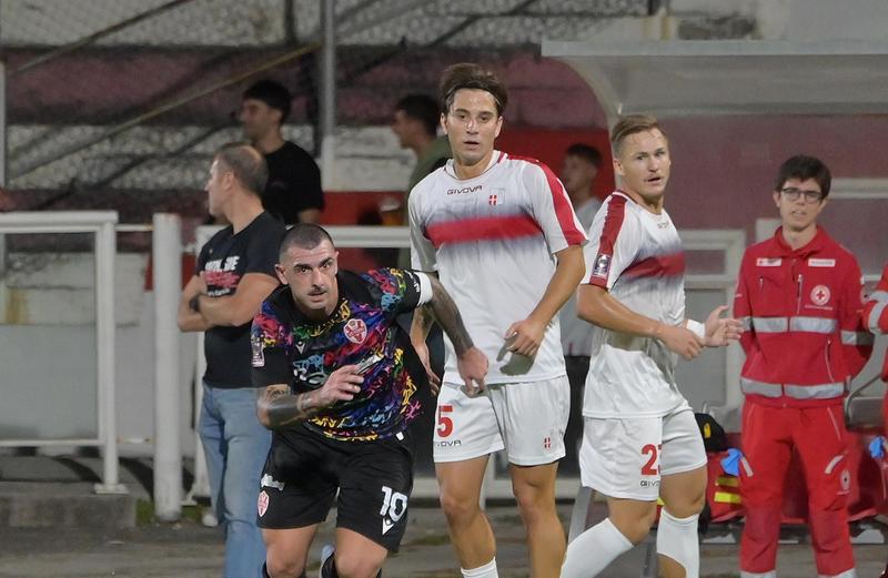 Arezzo euforico e tifosi al settimo cielo. La Vis domani trova uno stadio bollente