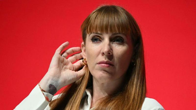 Un triumvirato di donne alla guida della Gran Bretagna: lo scossone delle dimissioni della vicepremier Angela Rayner